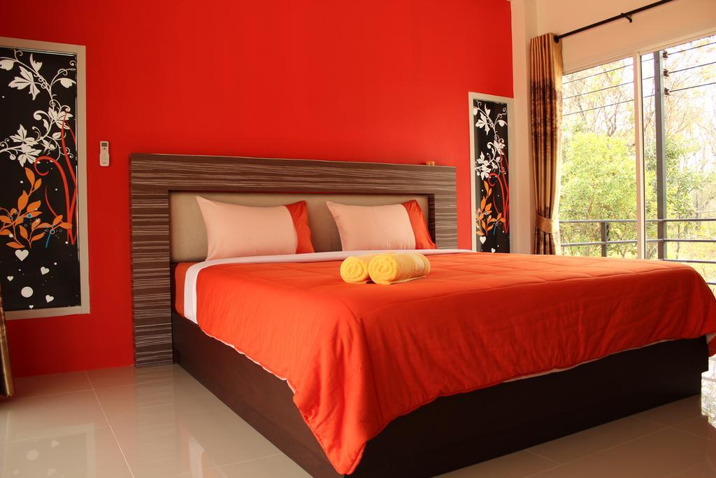 D-Sine Resort Бурирам Екстериор снимка